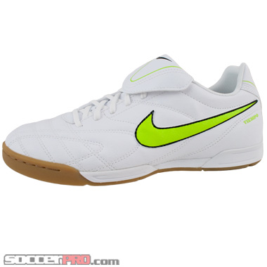 Nike Youth Tiempo Naturall III IC Review