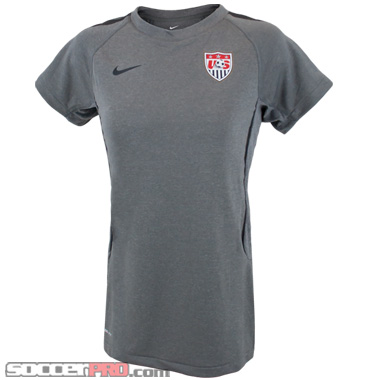 Nike Women’s USA Training Top Carbon Heather Review