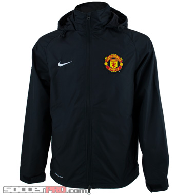 Nike Manchester United Rain Jacket in Black – Review