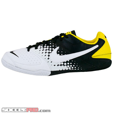 Nike5 Youth Elastico Review – Black with White and Tour Yellow