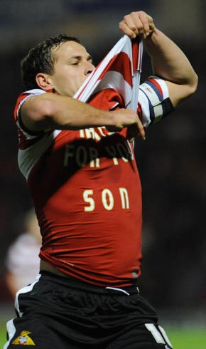 “Thats for you Son” – Billy Sharp Scores Wonder Goal Three Days After Tragic Death of His Infant Son