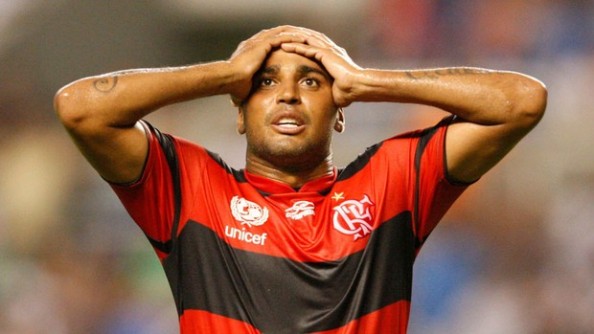 Goals My Granny Could Have Scored: Flamengo’s Deivid Misses Open Goal from 1 Yard Out…(Video)