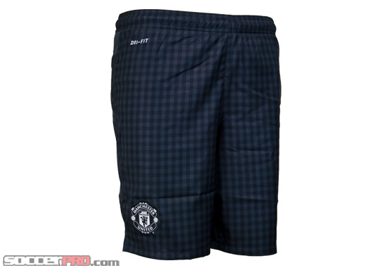 Nike Manchester United Away Shorts Review – Black with White
