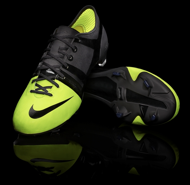 Revealed: The Nike Green Speed Soccer Cleats